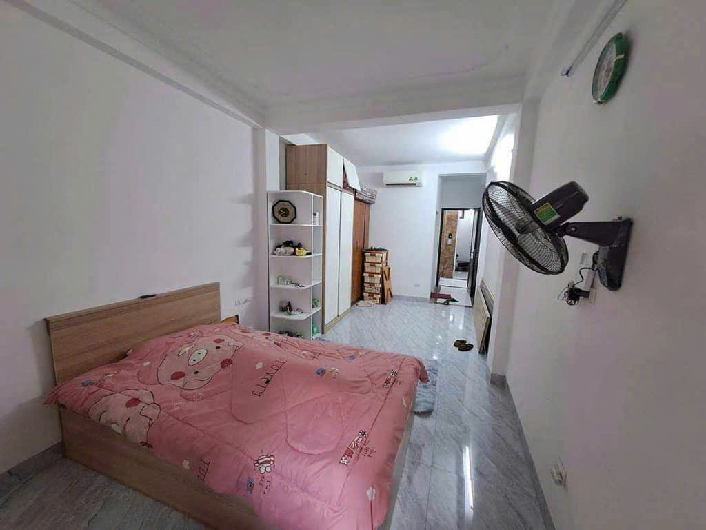 Cho thuê gấp nhà 6 tầng kinh doanh - ô tô đỗ - thang máy Phúc Xá, Ba Đình giá 20 triệu - Ảnh 1