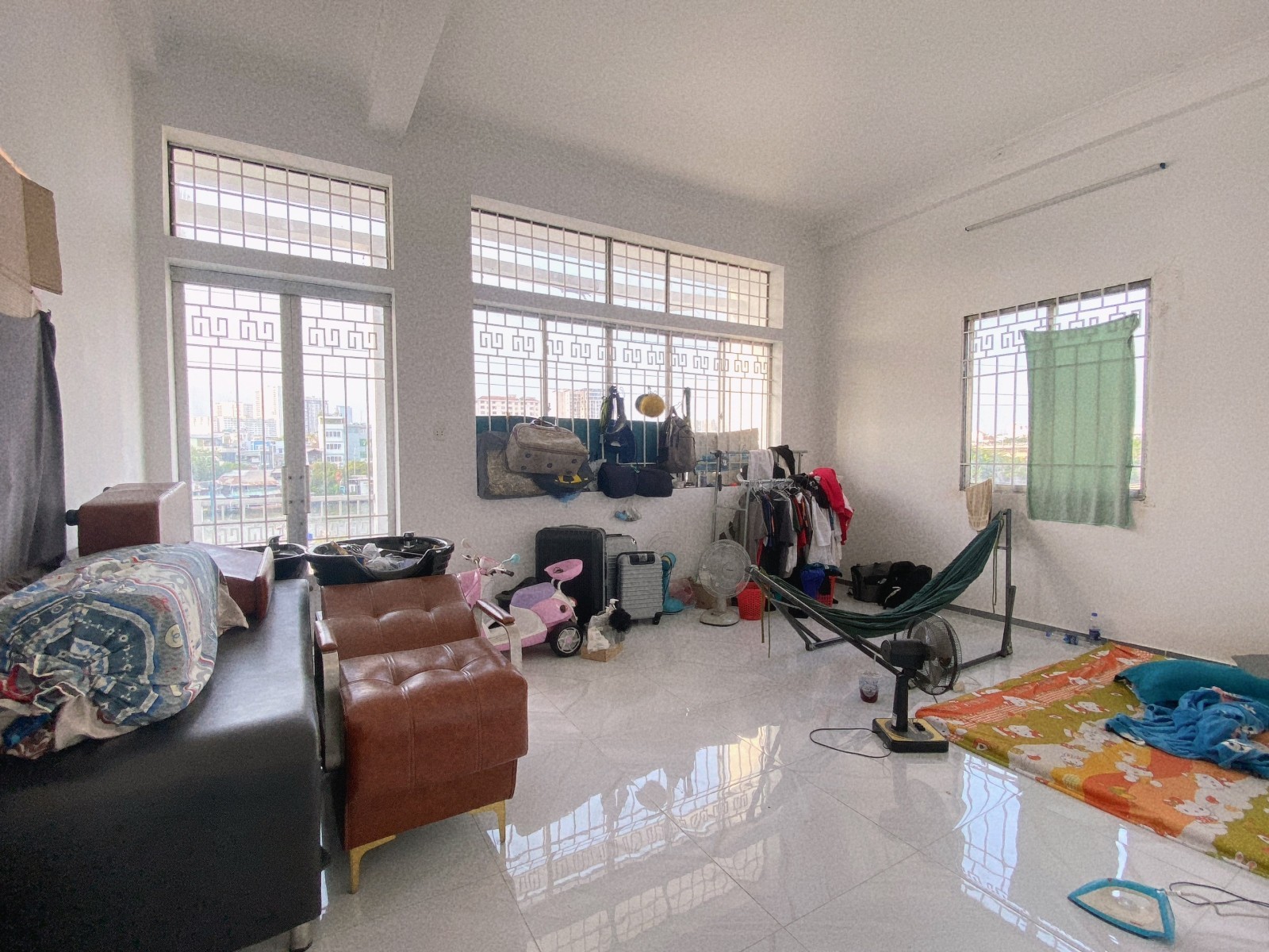 Bán nhà Q7 mặt tiền Trần Xuân Soạn - 5,5x20m - 4 tầng đẹp - giá chỉ 15,9 tỷ - Ảnh 1