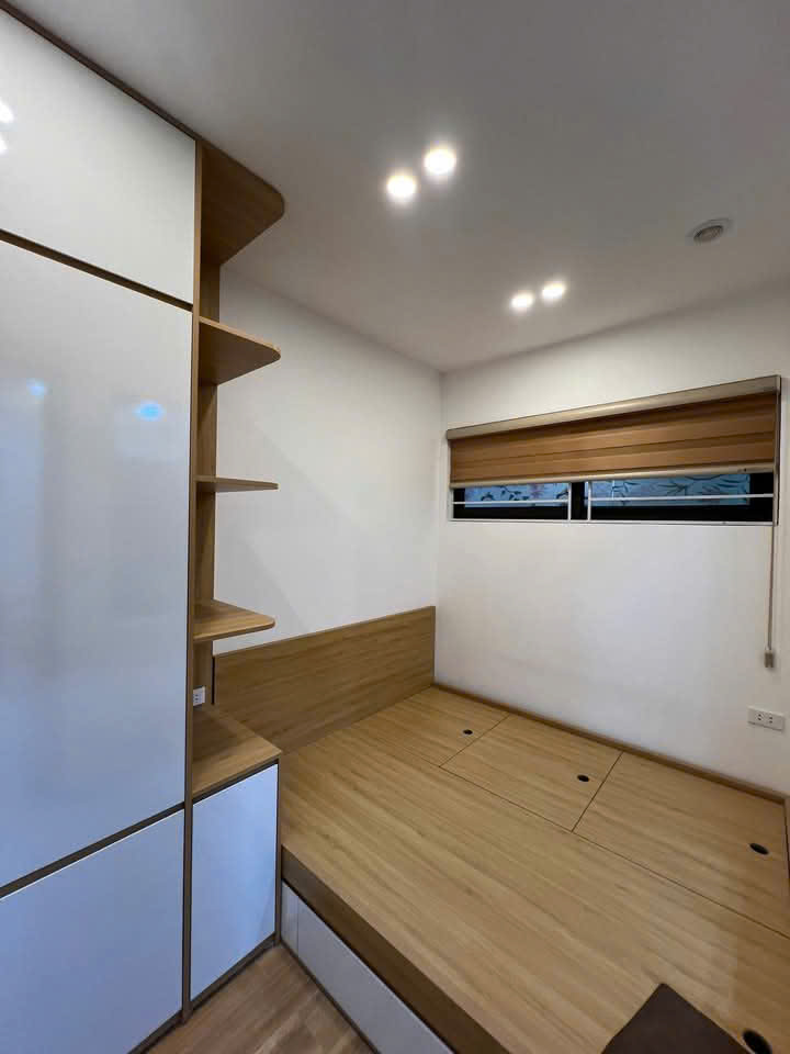 Cần bán căn hộ CCMN phố Minh Khai, Hai Bà Trưng 35m, tòa mới đẹp giá 1.3 tỷ, full đồ - Ảnh 2