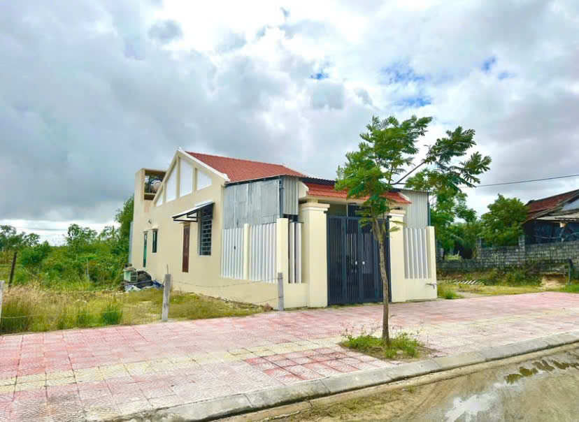 Đất Sốt Nhất Lúc Này-Đất Nền Sát Hội An-Gần Biển An Bàng-Đường 17m5- Giá 1.x Tỷ - Ảnh chính