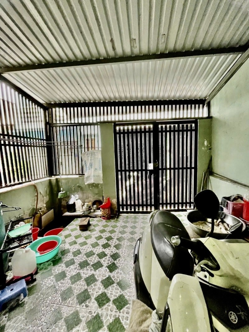 HOT chỉ nhỉnh 2 tỷ - 60m2 NHÀ 1T 1LỬNG -  HXT 6M - NGAY KHU HIỆP THÀNH CITY Q12 - Ảnh 1