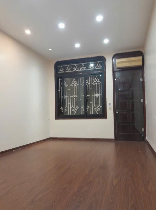 Chính chủ cần cho thuê nhà trong ngõ 94 phố Ngọc Khánh, Ba Đình, Hà Nội. - Ảnh 2