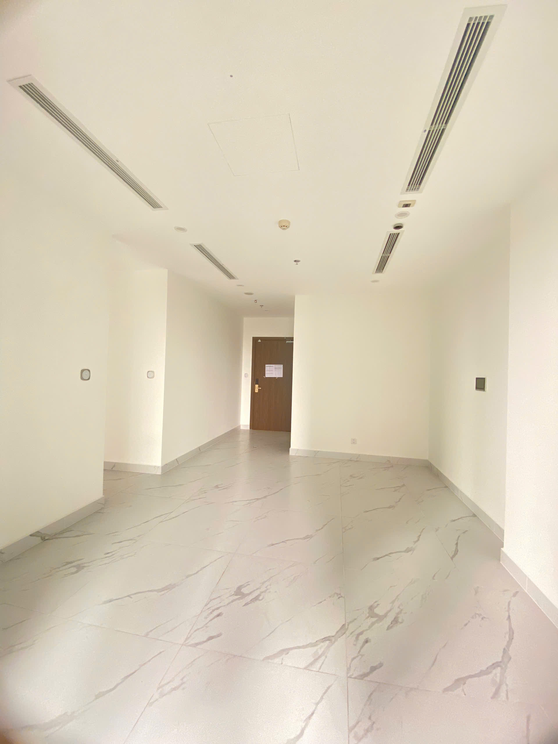 CĂN 2PN BE, TẦNG ĐẸP, VIEW TRỰC DIỆN HỒ BƠI CỰC CHILL, GI.Á TỐ.T NHẤ.T THỊ TRƯỜNG 4TY8 ALL IN - Ảnh 1