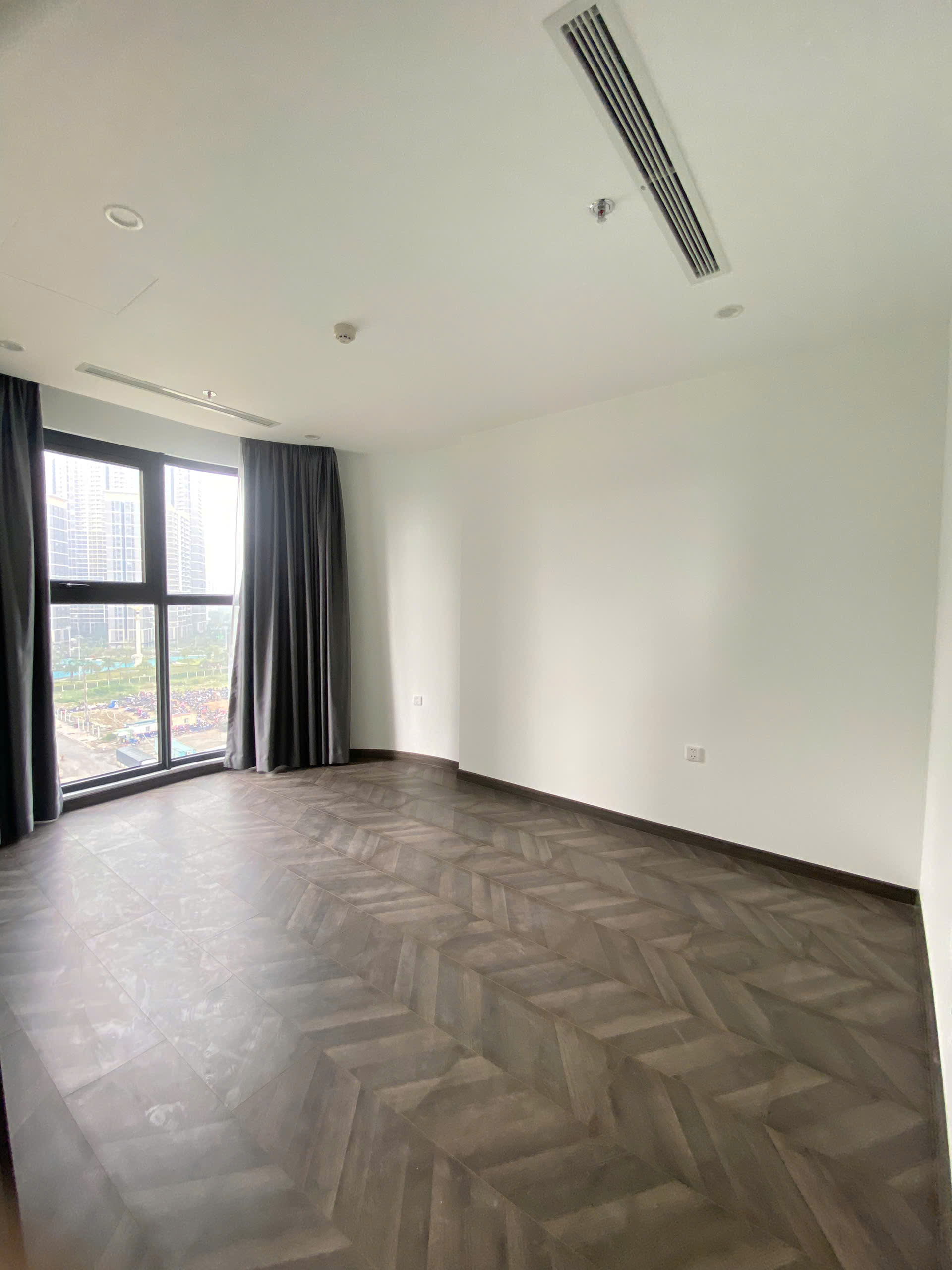 CĂN 2PN BE, TẦNG ĐẸP, VIEW TRỰC DIỆN HỒ BƠI CỰC CHILL, GI.Á TỐ.T NHẤ.T THỊ TRƯỜNG 4TY8 ALL IN - Ảnh 4
