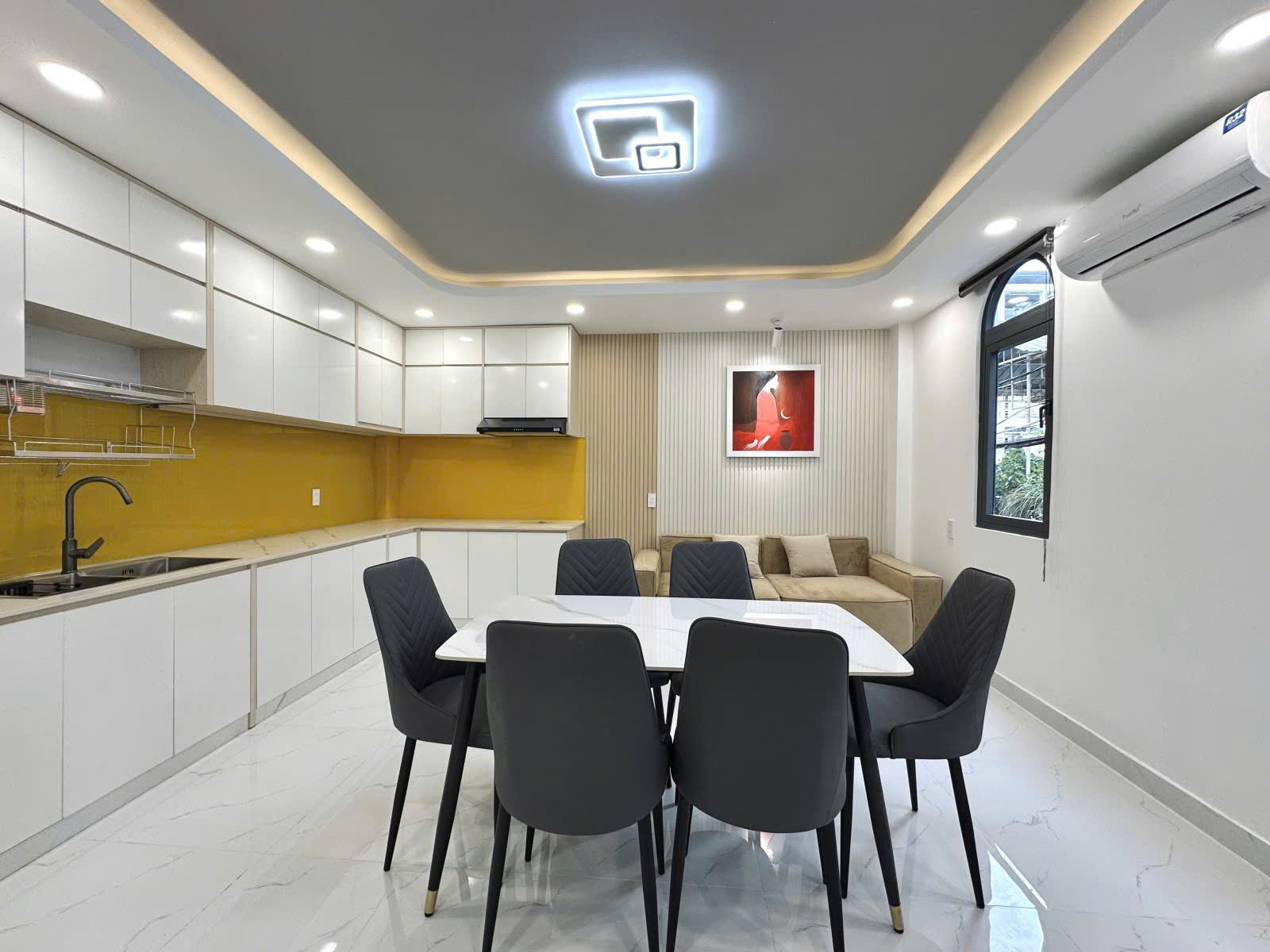 Bán nhà HXH 5m Nguyễn Văn Đậu, F11- Bình Thạnh, 4.9x12m, 4 T - 4PN, Sổ A4, 8.3 tỷ. - Ảnh 1