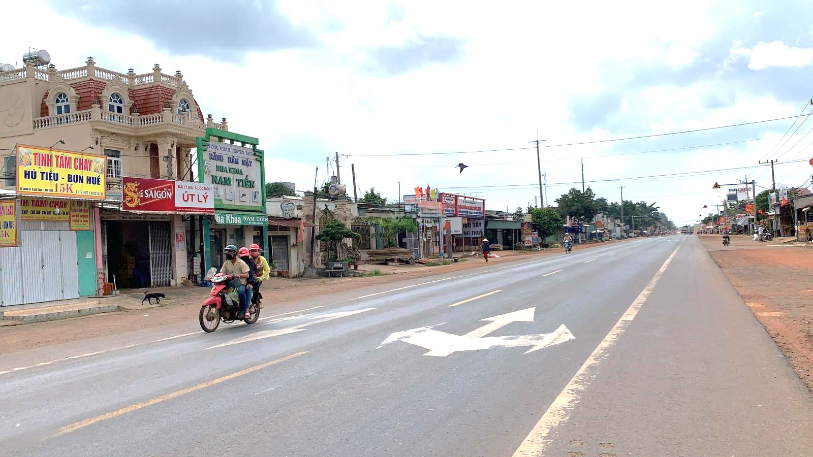 🚀 1000m² Đất Đẹp Đầu Tư Ngay KCN Chơn Thành – Dân Đông, Mặt Tiền Rộng, 180tr! - Ảnh chính