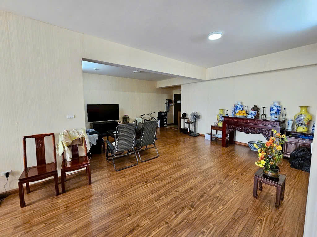 (Tin thật 100%) Căn hộ 129m2 x 3PN có slot ô tô tại N04B - T2 - Ban công hướng Bắc - Lô góc thoáng - Ảnh chính