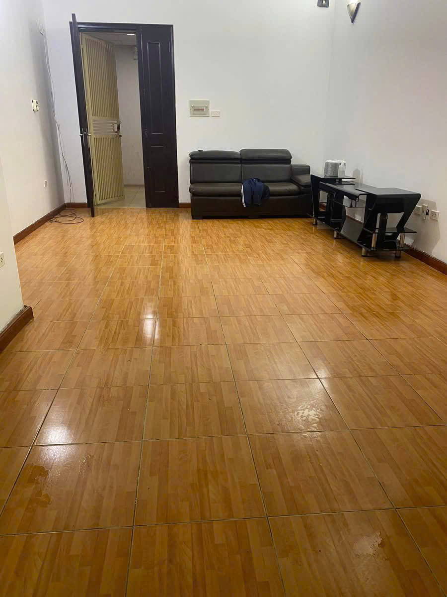 Chính chủ bán gấp CH chung cư F4, 114 Trung Kính, Cầu Giấy, DT 90 m² 2 PN.<br>6,3 tỷ. - Ảnh 1