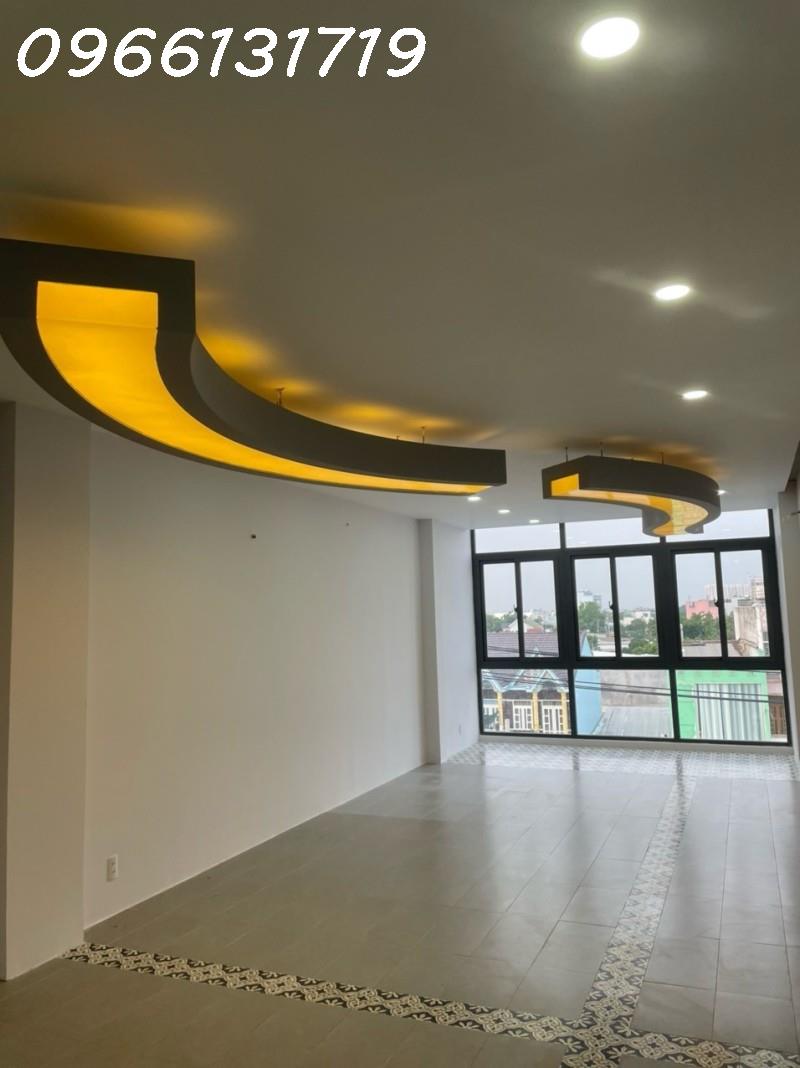 Bán nhà Mặt tiền Phan Văn Hớn, Xuân Thới Thượng, Hóc Môn, 121m2, 5 tầng, nhỉnh 11 tỷ. - Ảnh 4