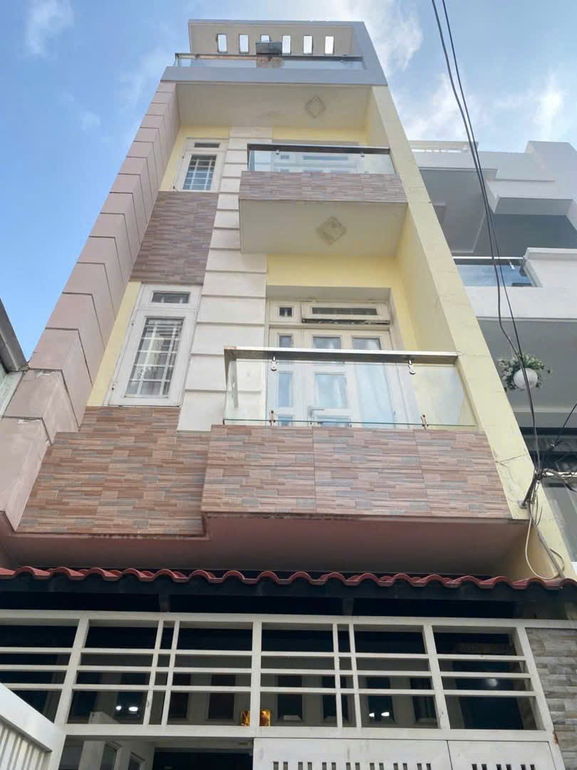 SIÊU HIẾM - CHÍNH CHỦ - BÁN NHÀ NGAY TT PHÚ NHUẬN - 4 TẦNG BTCT - SÂN THƯỢNG LỚN - P7 PHÚ NHUẬN - - Ảnh chính