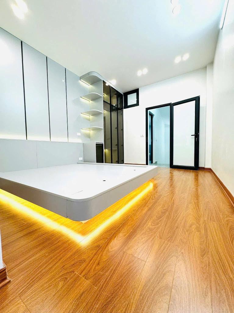 BÁN GẤP NHÀ XUÂN LA - 42M - 5 TẦNG - 7P NGỦ -7.3 TỶ - Ảnh 1