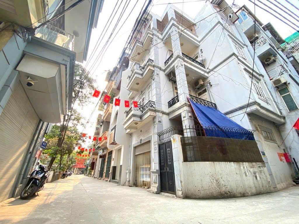 BÁN NHÀ PHẠM VĂN ĐỒNG - 60M - O TO TRÁNH - LÔ GÓC - 15.8 TỶ - Ảnh chính