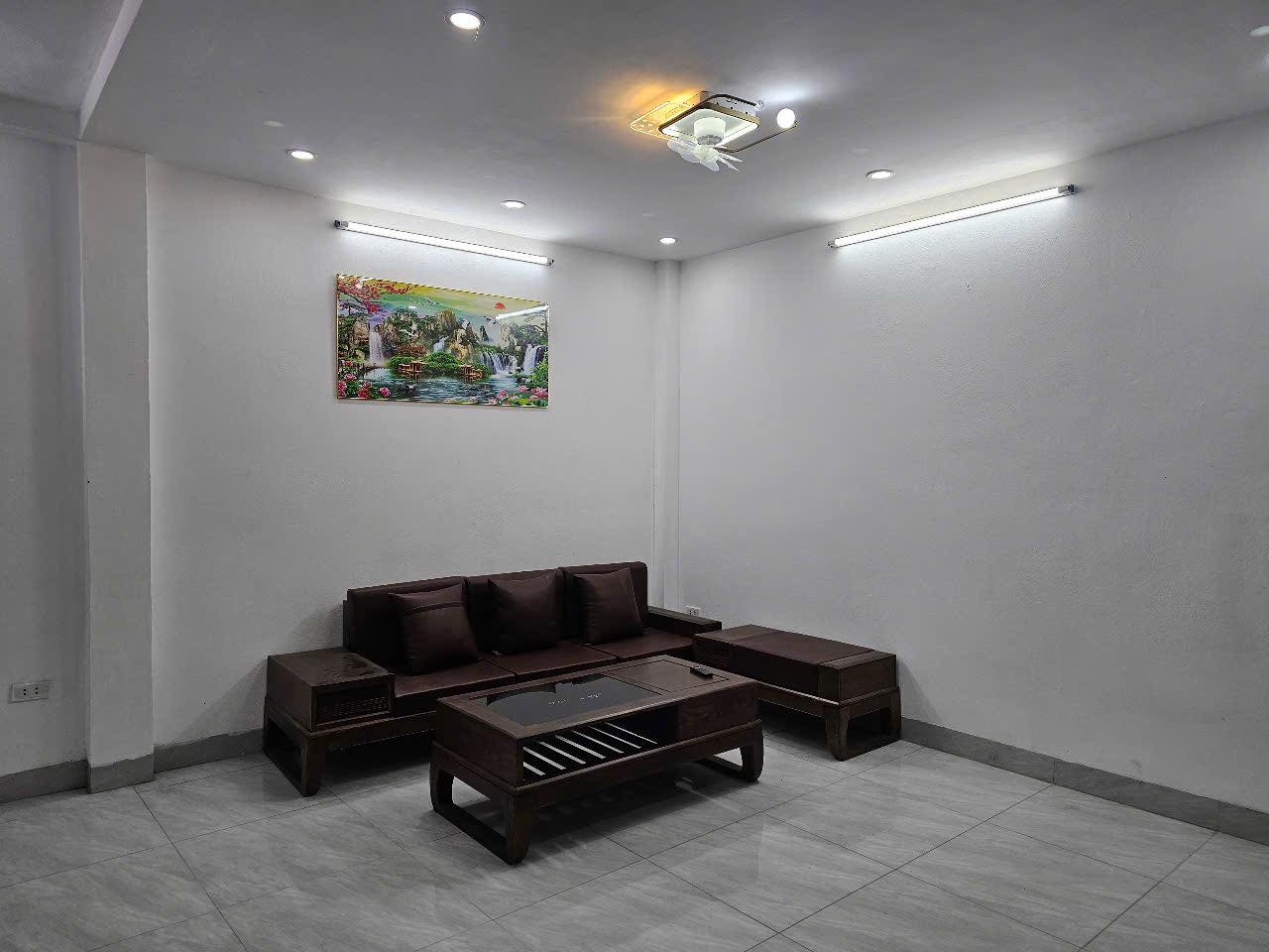GẤP: Nhà đẹp long lanh ngõ Minh Khai, giá 5.5 tỷ, 30m2x2T, ẢNH THẬT - Ảnh chính