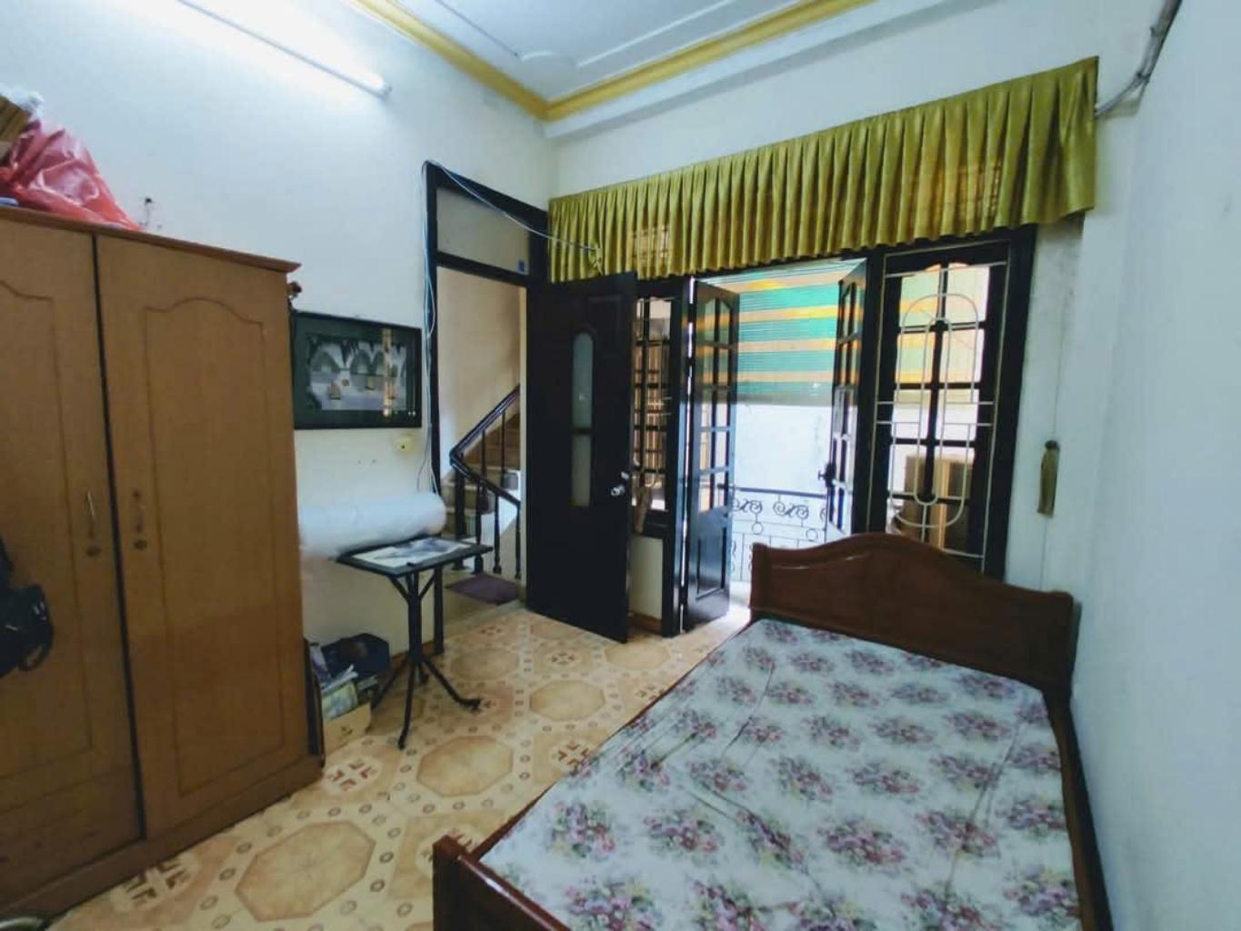 BÁN NHÀ 5 TẦNG, 40M2, VỊ TRÍ VÀNG TÂY HỒ - GIÁ 7.3 TỶ - SỔ ĐỎ CHÍNH CHỦ - Ảnh chính