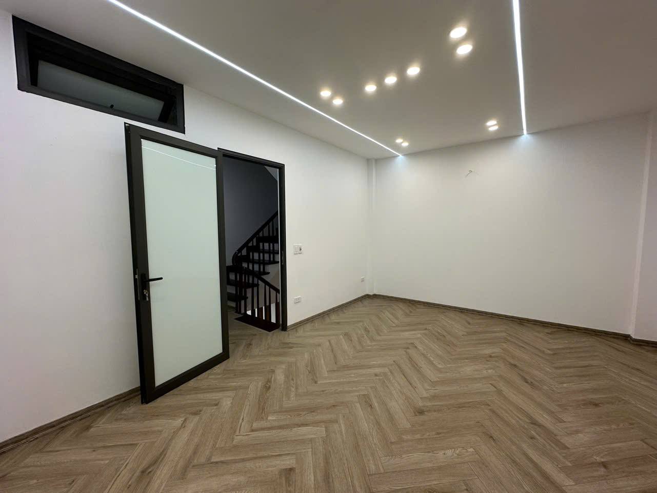 Bán Nhà Phố Quan Nhân 53m2 x 5 tầng, 7 phòng khép kín, nhà mới kính koong Chủ mới mua để ở hoặc cho - Ảnh 1