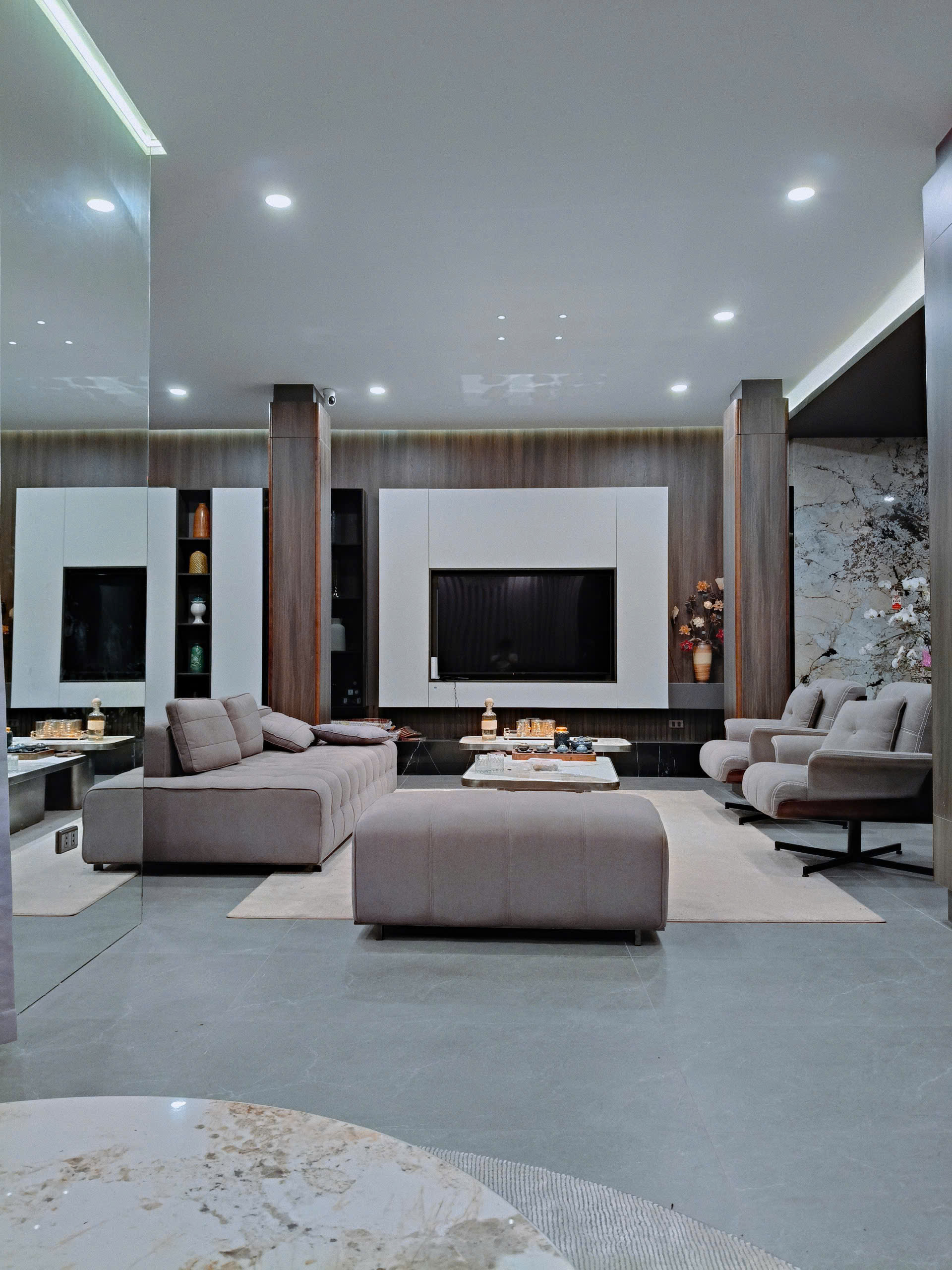 BIỆT THỰ ĐẲNG CẤP KĐT TÂN TÂY ĐÔ – 205M² – 3 TẦNG – FULL NỘI THẤT – MẶT TIỀN 12M – GIÁ CHỈ 33.9 - Ảnh 3