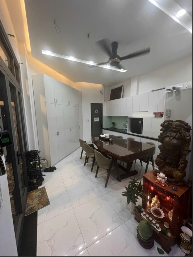 Bán nhà lô góc 6 tầng Dương Thị Giang - Tân Thới Nhất - Quận 12 giá chỉ hơn 13 tỷ - Ảnh 1