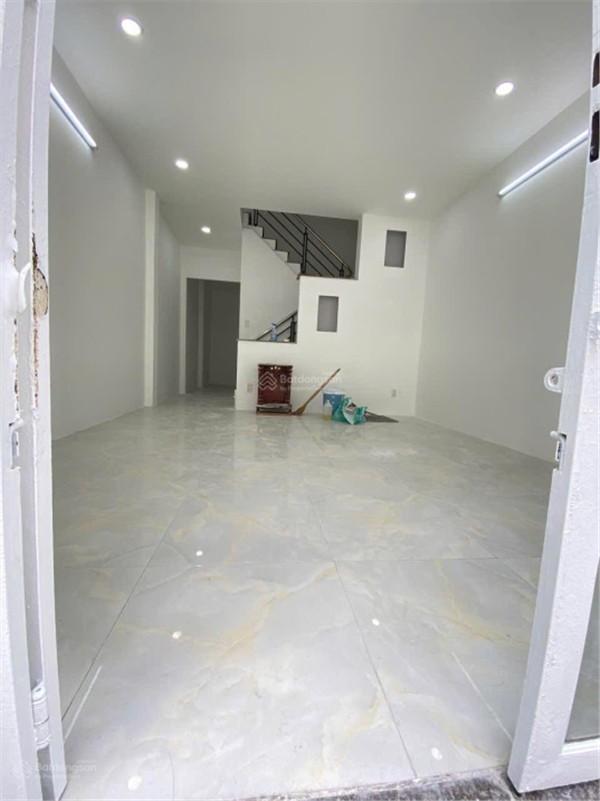 🏠 Bán nhà Âu Dương Lân, Q.8, 42m², 2 tầng, 2PN - 3.9 tỷ 🏠 - Ảnh 2