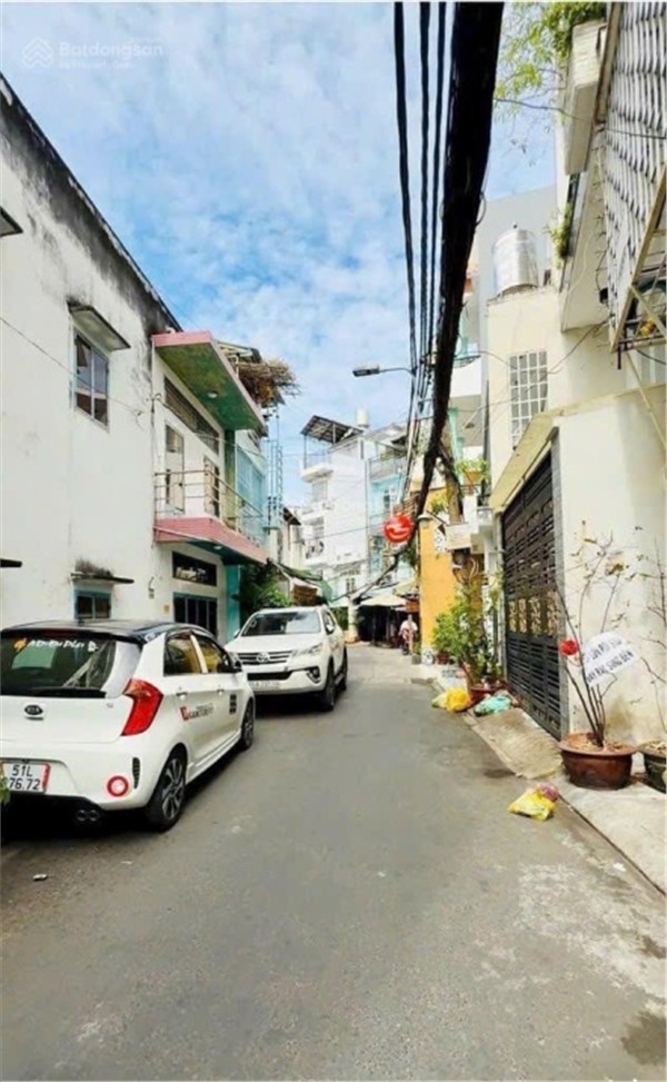 🏠 Bán nhà Âu Dương Lân, Q.8, 30m², 3 tầng, 4PN - 4.3 tỷ 🏠 - Ảnh 1