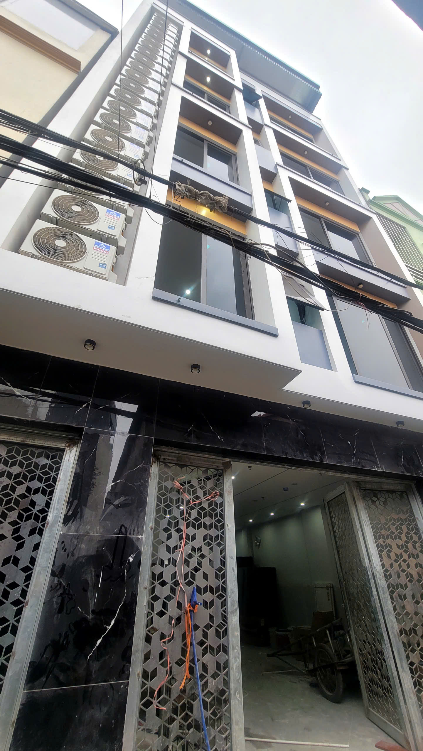 TÒA CHDV MỚI - XUÂN PHƯƠNG  - MẶT NGÕ - 23P - DÒNG TIỀN 90TR/TH  99M2 - 18.3 TỶ - Ảnh 1