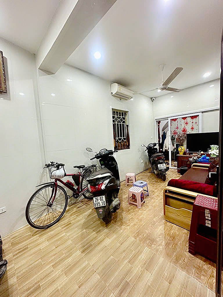 Chính chủ bán gấp nhà giá mềm ngõ 211 Khương Trung, Thanh Xuân. DT 34m², 4 tầng. 5,75 tỷ. - Ảnh 2