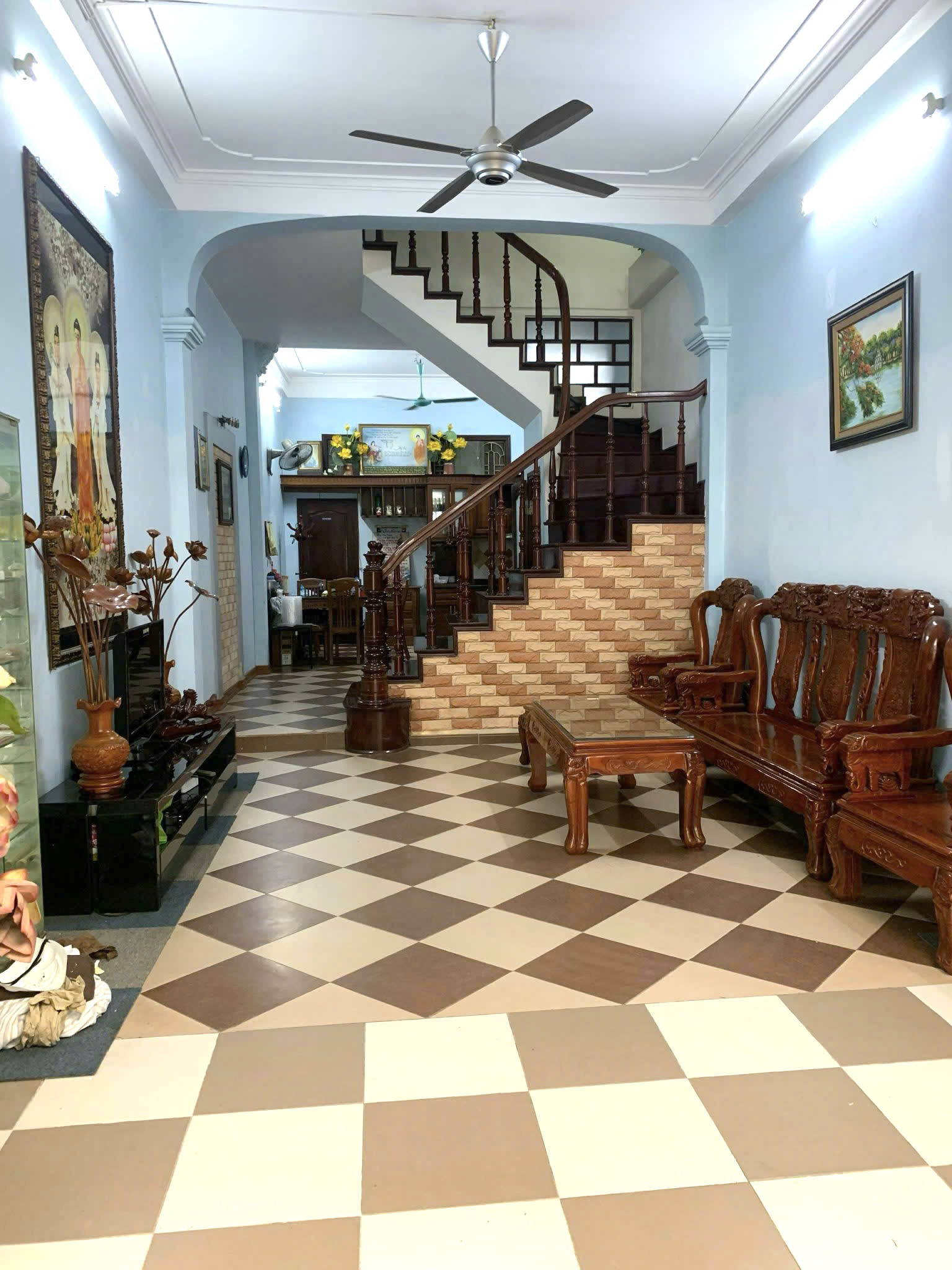 Bán Nhà Kim Giang. Thanh Xuân. Ô Tô. Vỉa Hè. DT 63m2. MT 4m. 4 Tầng. Giá 17,8 Tỷ. - Ảnh chính