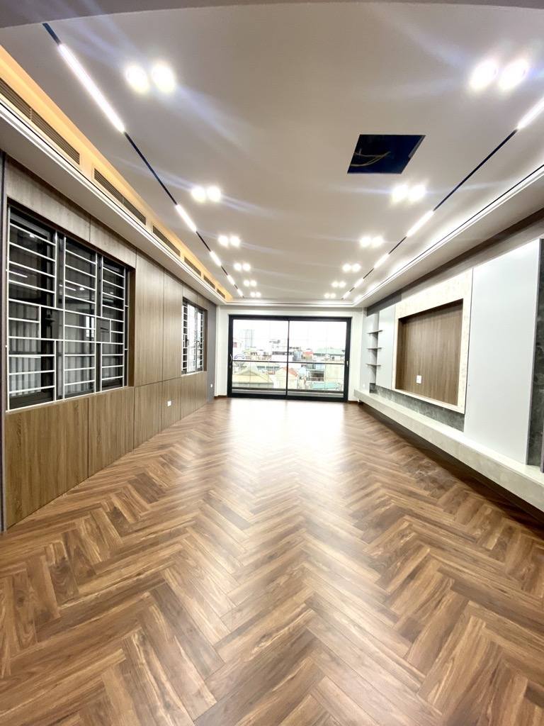 Bán nhà Võng Thị Trích Sài - view hồ - 6 tầng TM - ô tô đỗ cửa - 64m chỉ 19 tỷ - Ảnh 2