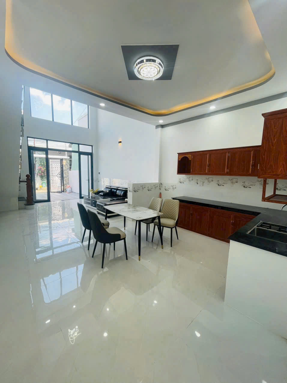 Bán nhà sổ riêng 1 trệt 1 lửng siêu đẹp, mới tinh P. Trảng Dài chỉ 2 tỷ 390 - Ảnh 2