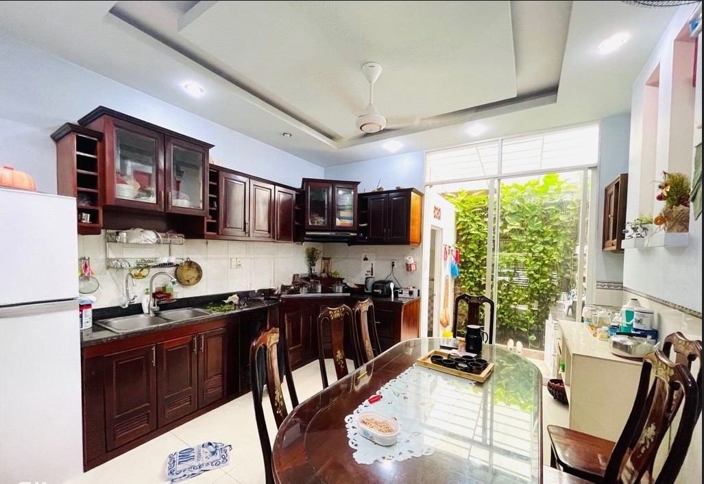 Bán nhà 4 tầng KDC An Sương giá chỉ 8 tỷ nhỉnh - Ảnh 1