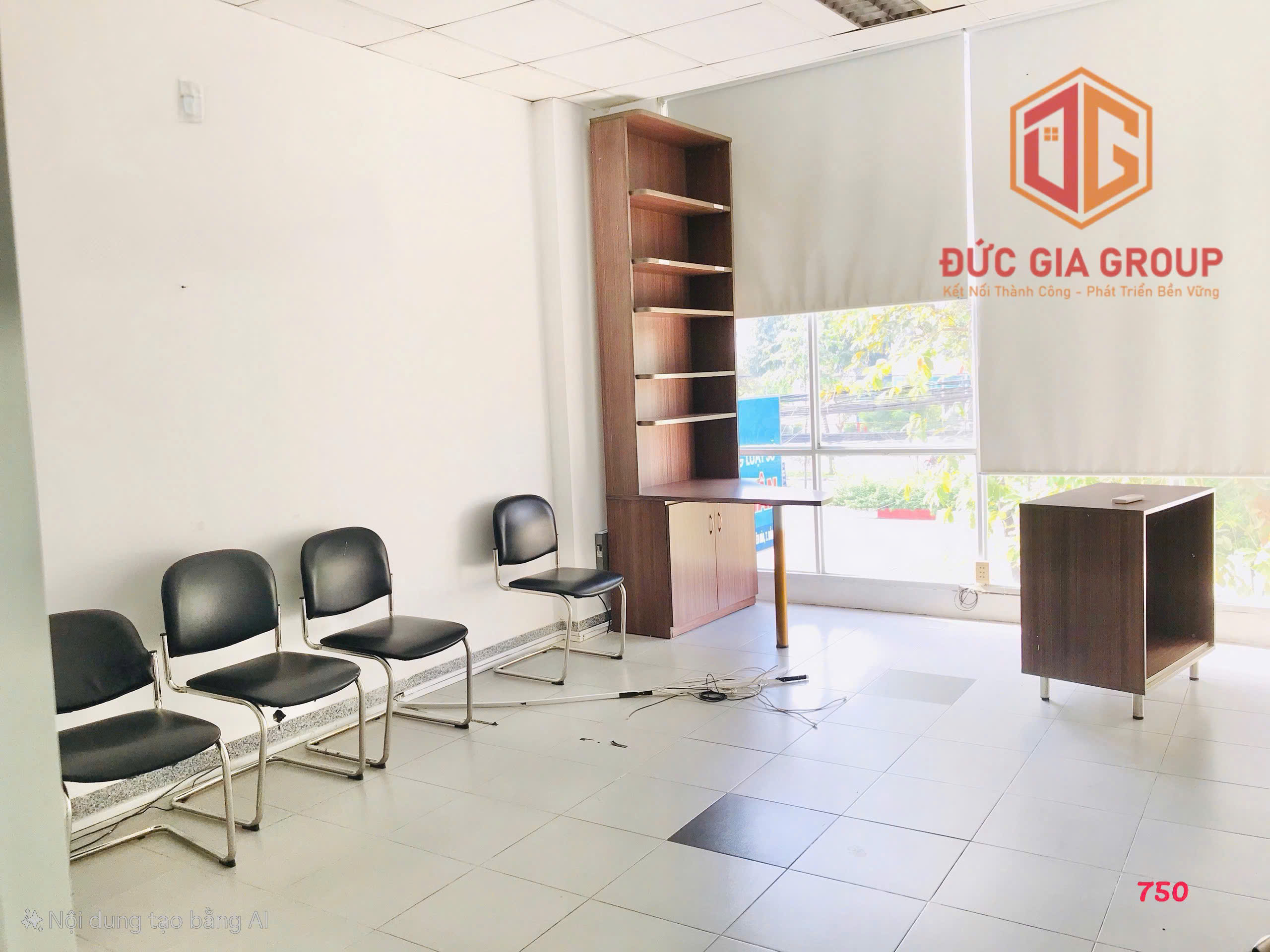 Nhà MT Nguyễn Ái Quốc gần Quãng Trường, đang cho thuê 10tr, chỉ 8,5 tỷ - Ảnh 1