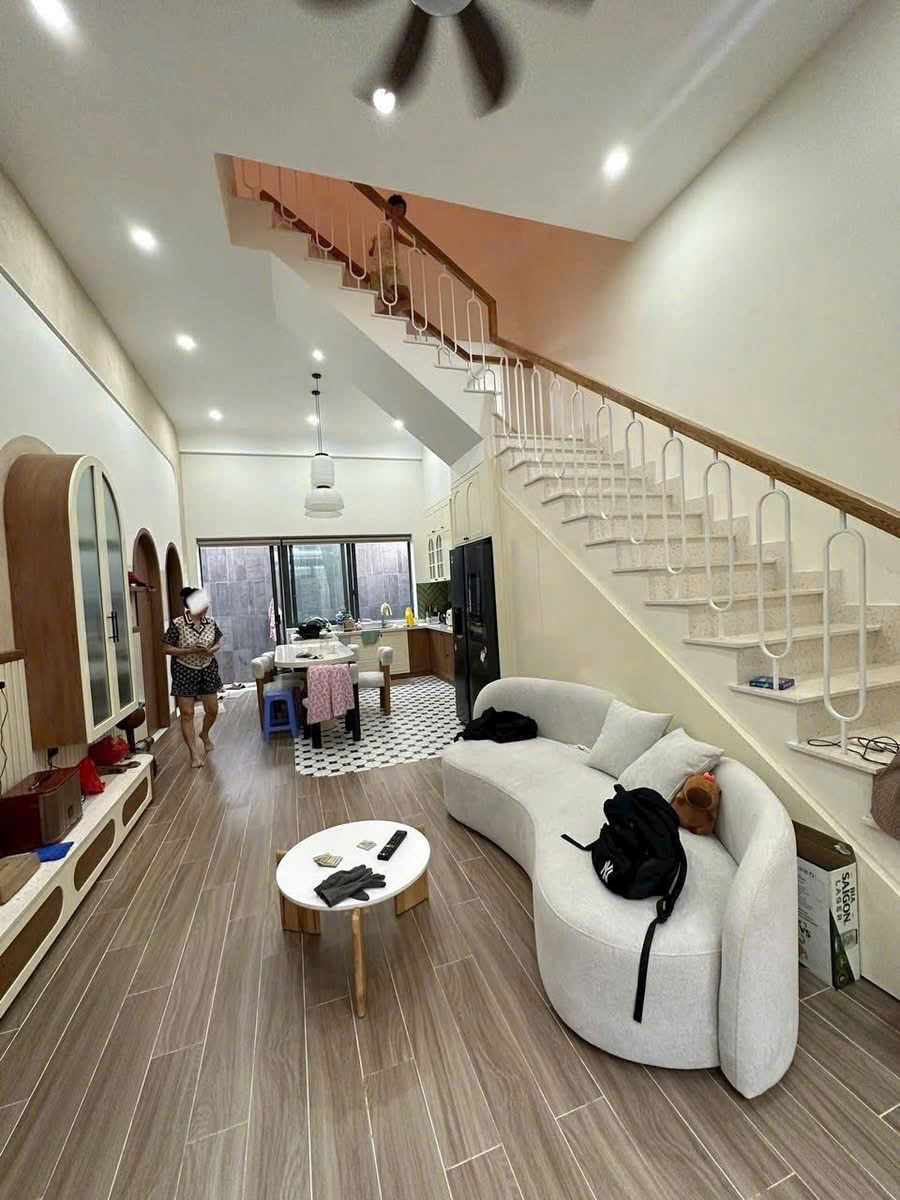 Bán vila mini 92m2 mặt tiền 8m đường cây keo. Thủ Đức - Ảnh 1