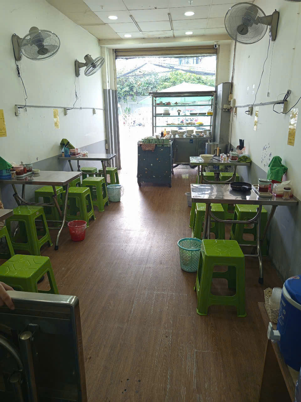 Sang quán ăn tại 515 Huỳnh Tấn Phát. Phường Tân Thuận Đông. Quận 7 - Ảnh 1