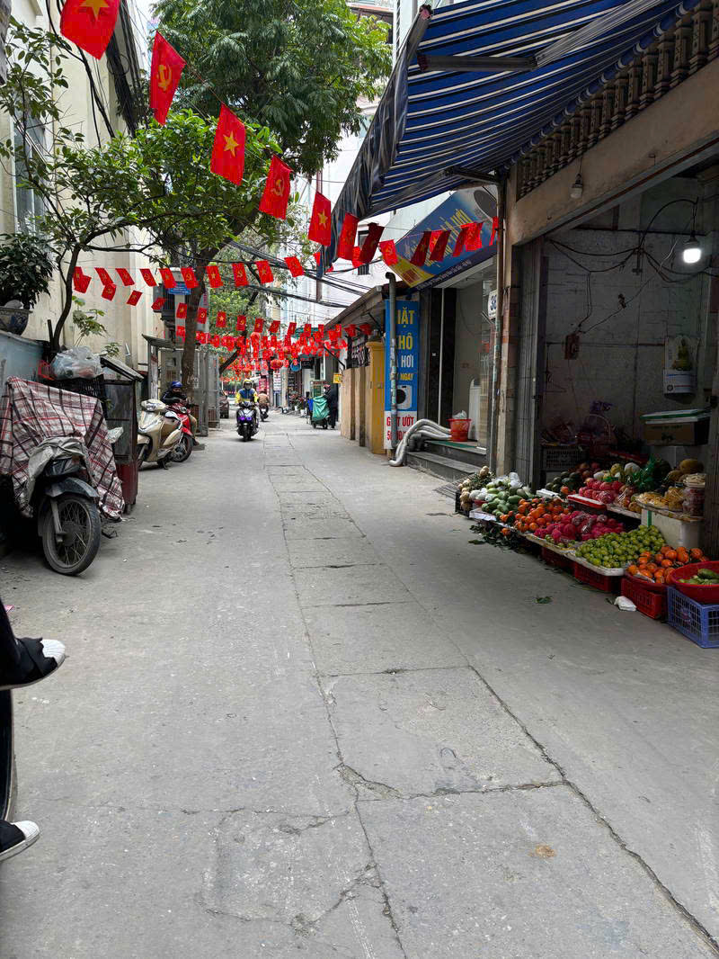 NHÀ MẶT NGÕ 56M2 DƯƠNG QUẢNG HÀM, CẦU GIẤY, HÀ NỘI. ĐƯỜNG Ô TÔ, THÔNG THIÊN CÁC NGẢ, KINH DOANH SẦM - Ảnh 1