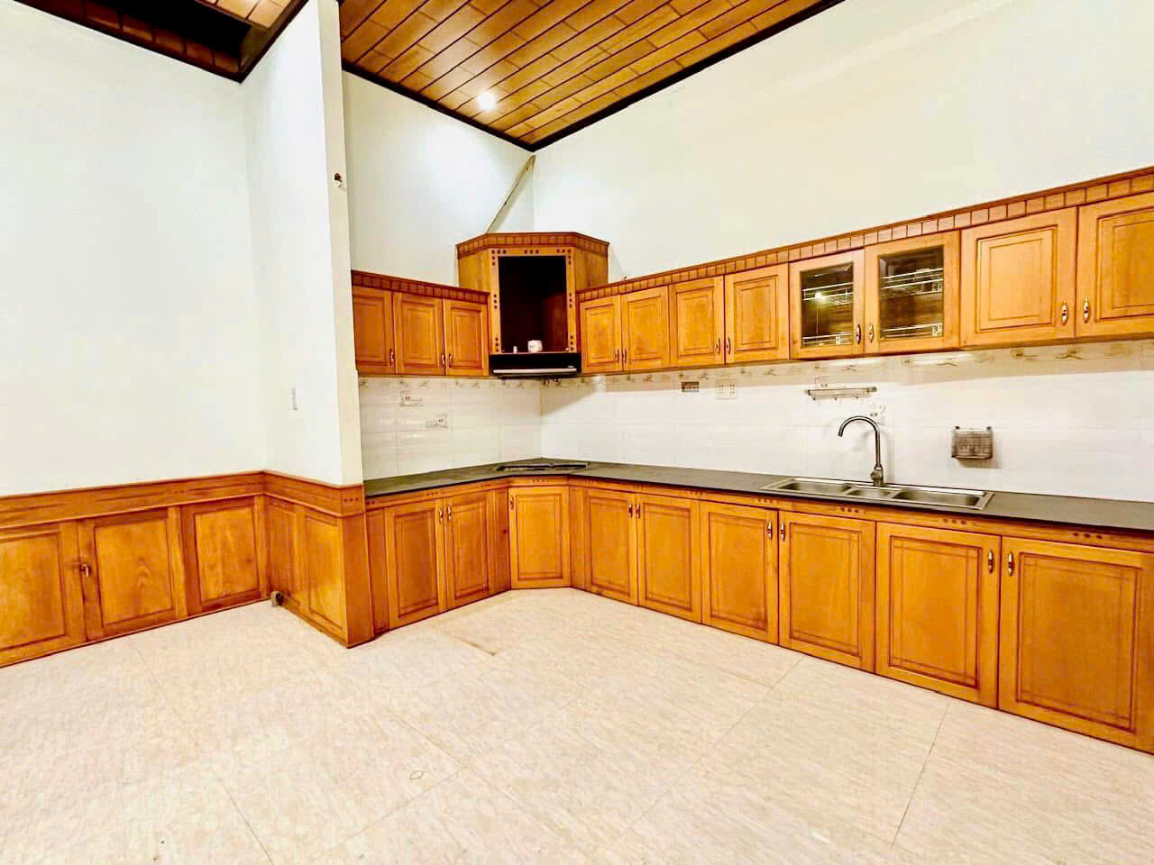 Nhà hẻm Đặng Văn Ngữ (10 x 20m) gần ĐH Tây Nguyên - giá 2.9 tỷ - Ảnh 2