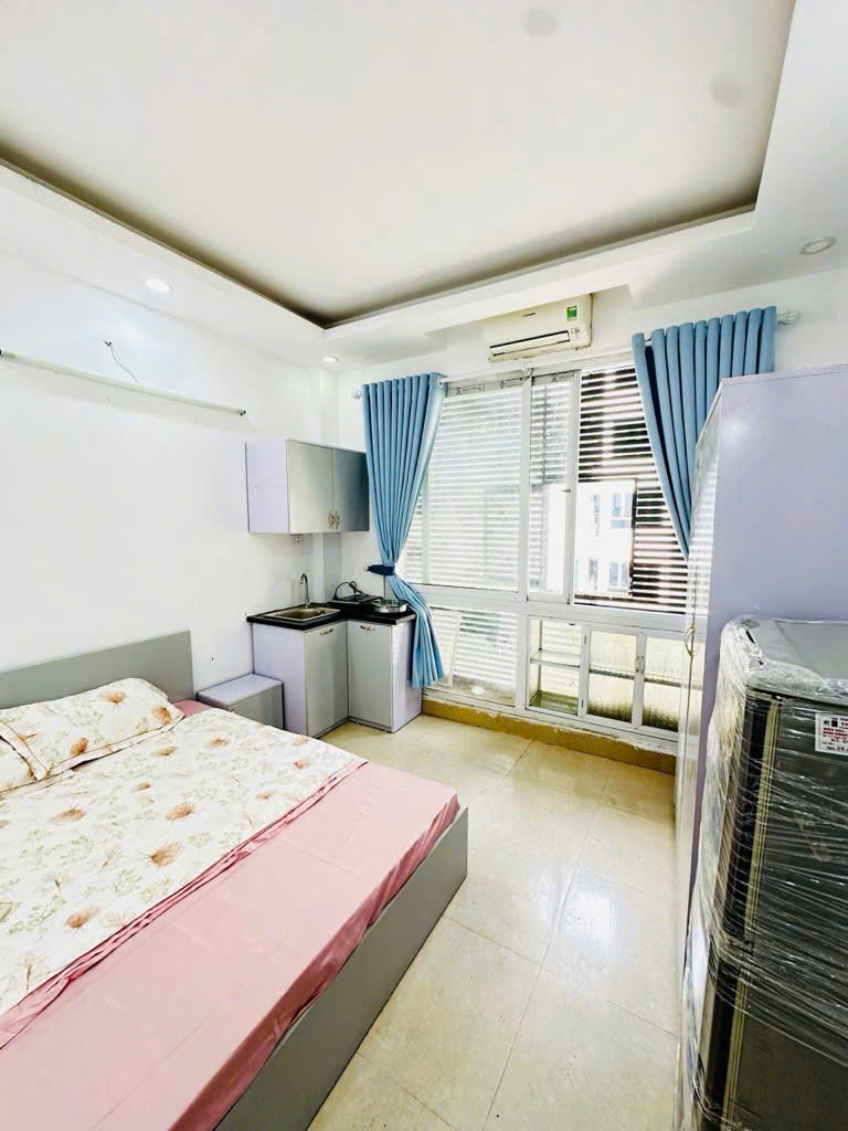 Cho thuê nhà làm nhà nghỉ, căn hộ dịch vụ Nguyễn Hoàng, Mỹ Đình 43m x 5T, 9PKK giá 28tr - Ảnh 1