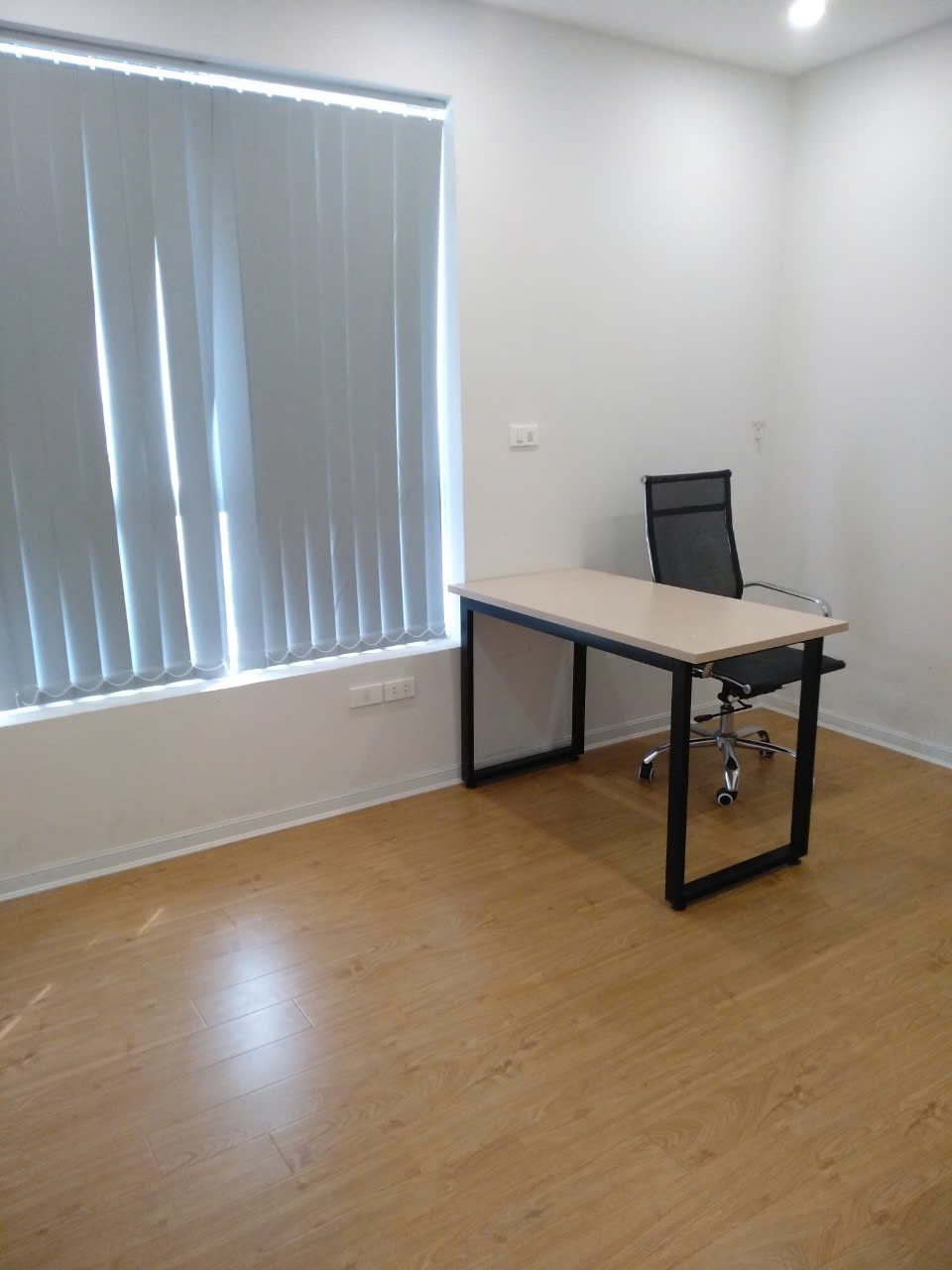 Cho thuê căn góc,diện tích 105m2, 3 phòng ngủ, Chung cư Goldsilk Complex Vạn Phúc Hà Đông - Ảnh 3