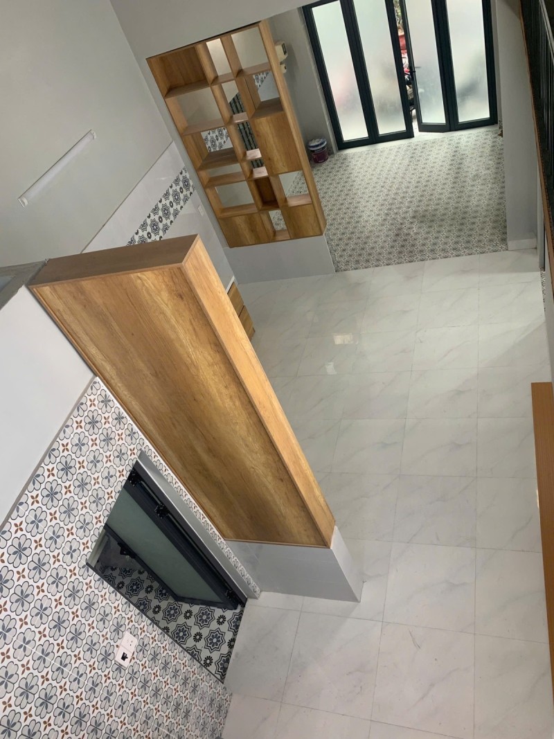 # Nhà Kiệt Ô tô Ông Ích Khiêm gần Cầu Rồng, 60m2, gác lửng rộng thoáng, Kinh Doanh, 3.x tỷ - Ảnh 2