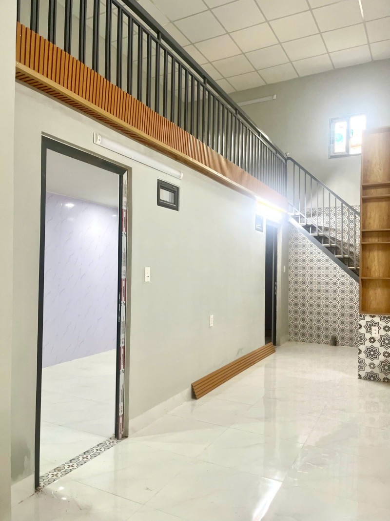 ♣ Nhà Kiệt Ô tô Ông Ích Khiêm gần Cầu Rồng, 60m2, gác lửng rộng thoáng, Kinh Doanh, 3.x tỷ - Ảnh 1