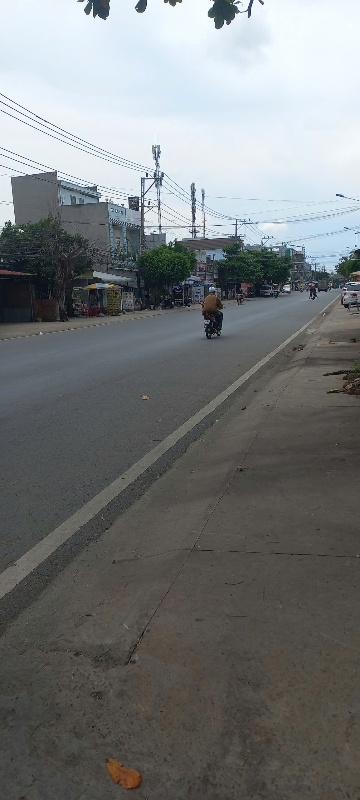 CHÍNH CHỦ CẦN BÁN ĐẤT TẠI: ẤP 1 XÃ NHỰT CHÁNH- HUYỆN BẾN LỨC - TỈNH LONG AN - Ảnh 3