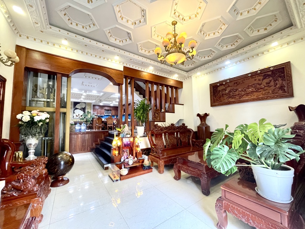 HẺM 12M - BIỆT THỰ 3 TẦNG - 230M2 - HẦM + THANG MÁY - NỘI THẤT GỖ QUÝ - NGAY CV LÀNG HOA - Ảnh 3