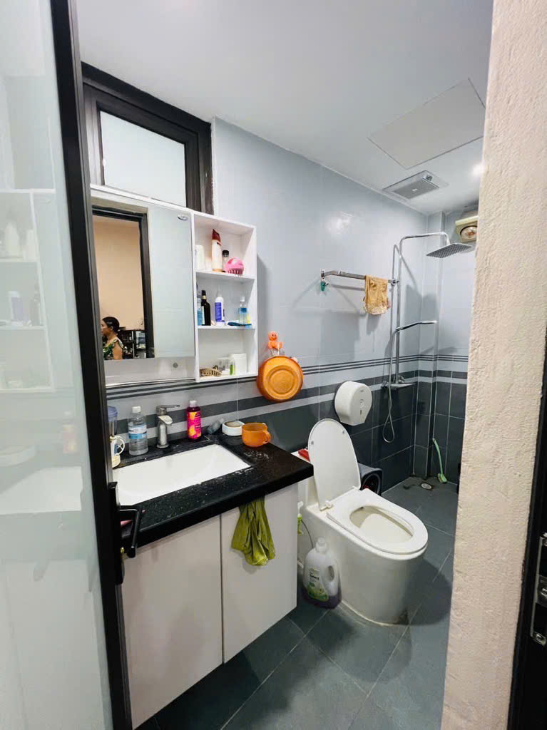 BÁN NHÀ 5 TẦNG MẶT ĐƯỜNG 19/5 VĂN QUÁN - HÀ ĐÔNG. GIÁ CHỈ NHỈNH 5 TỶ - Ảnh 2