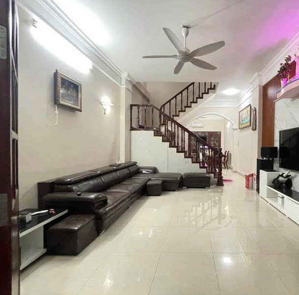 Chính chủ nhờ bán nhà phố Nguyễn Khánh Toàn, thông ra Nguyễn Văn Huyên, Hoàng Quốc Việt, Cầu Giấy, - Ảnh 1