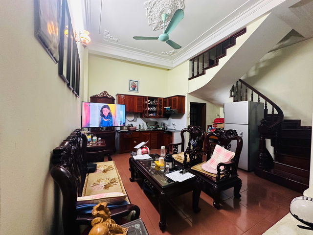 Bán nhà phố Trần Duy Hưng, Quận Cầu Giấy, DT 40m2, 5 tầng, MT5,5m, Giá 15.9 tỷ - Ảnh chính