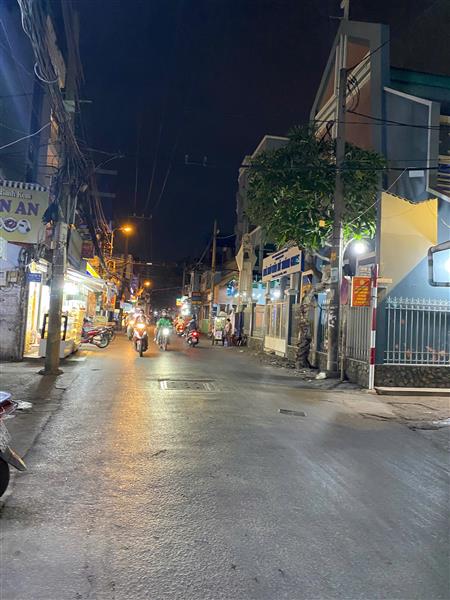 NHÀ BÁN NG.V.NGHI GV - NGAY KHU TRUNG TÂM - CHỈ 5 PHÚT RA SÂN BAY TSN - 2 TẦNG CHỈ NHỈNH 4 TỶ - Ảnh chính