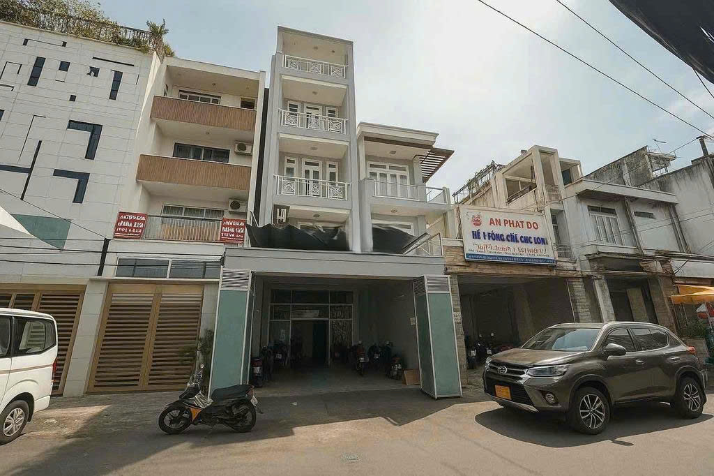 MÌNH CHÍNH CHỦ CHO THUÊ NHANH MẶT BẰNG HẺM XÔ VIẾT NGHỆ TĨNH - BÌNH THẠNH - Ảnh chính