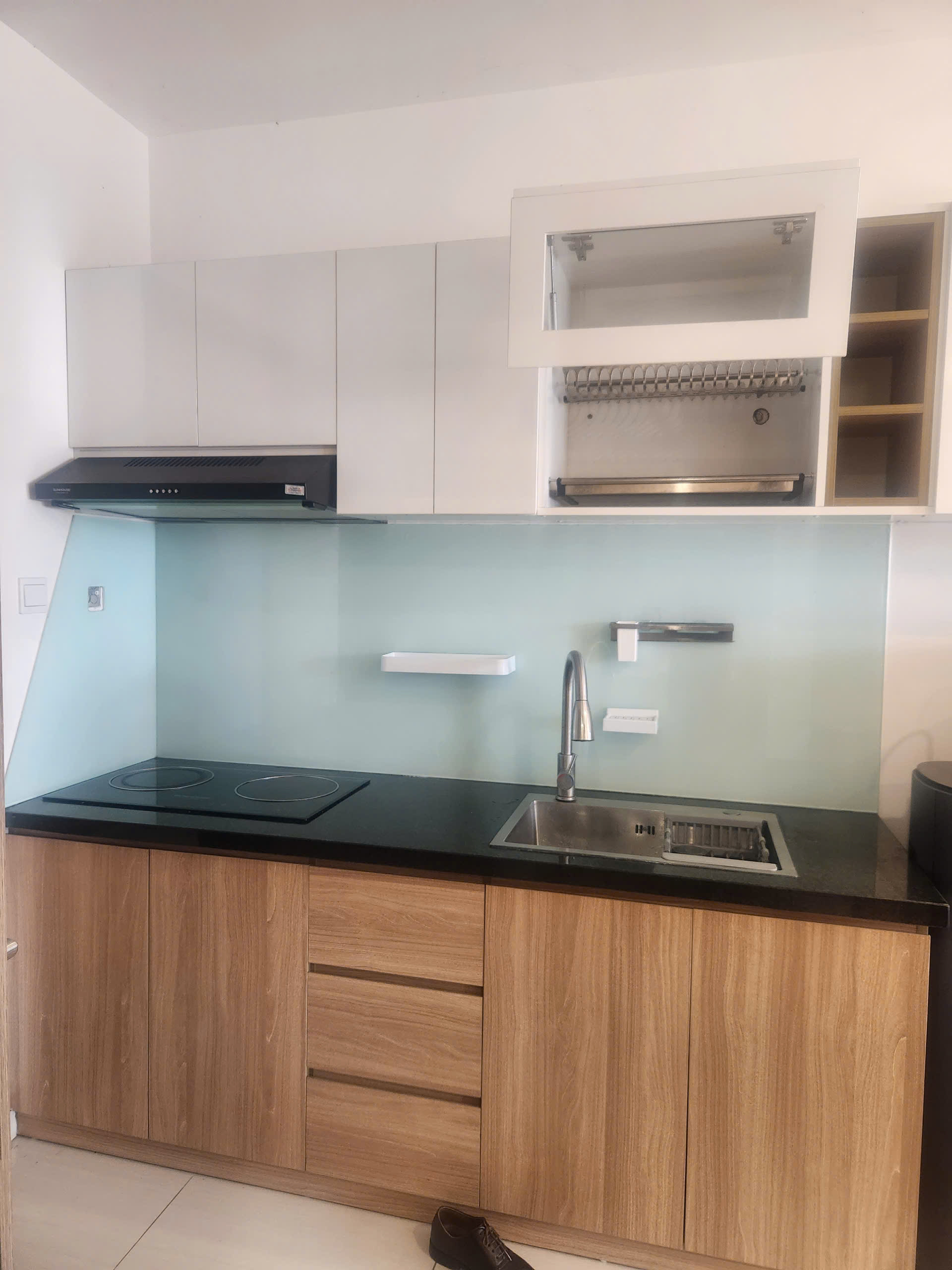 Cho thuê căn hộ chung cư Studio Vinhome Grand Park Tiện nghi Full Nội thất - Ảnh 2