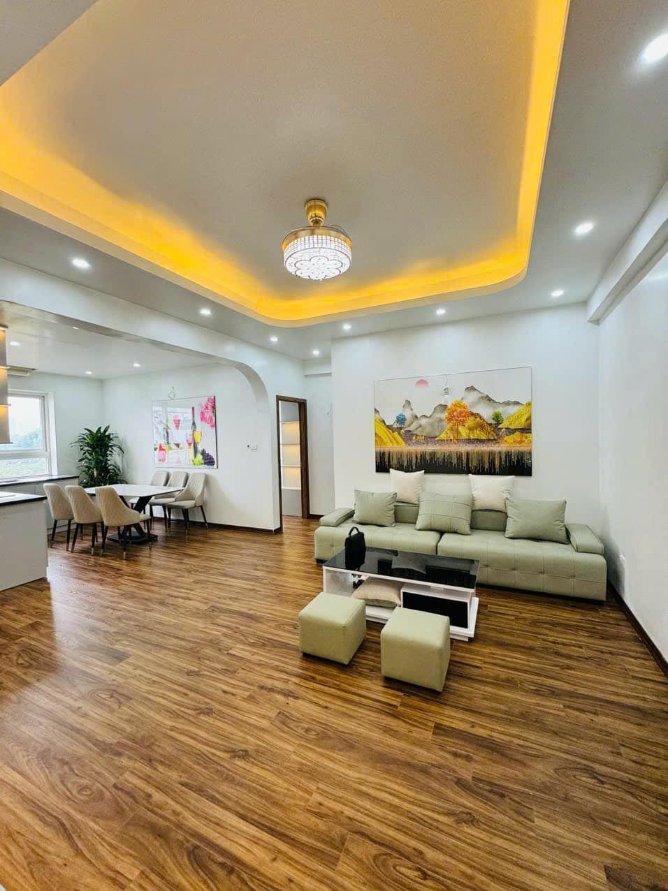 💥HOT💥Bán CC 137 Nguyễn Ngọc Vũ 87m 3PN Nội thất siêu ngon, 5.8 Tỷ - Ảnh chính