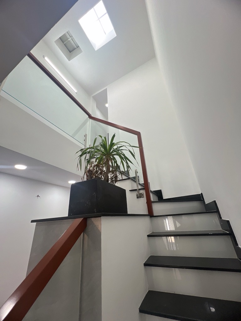 Mặt tiền kinh doanh đa nghành nghề,quận 8, Đường phạm hùng , 40m2  ,sổ đẹp, 5,2 tỷ - Ảnh 2