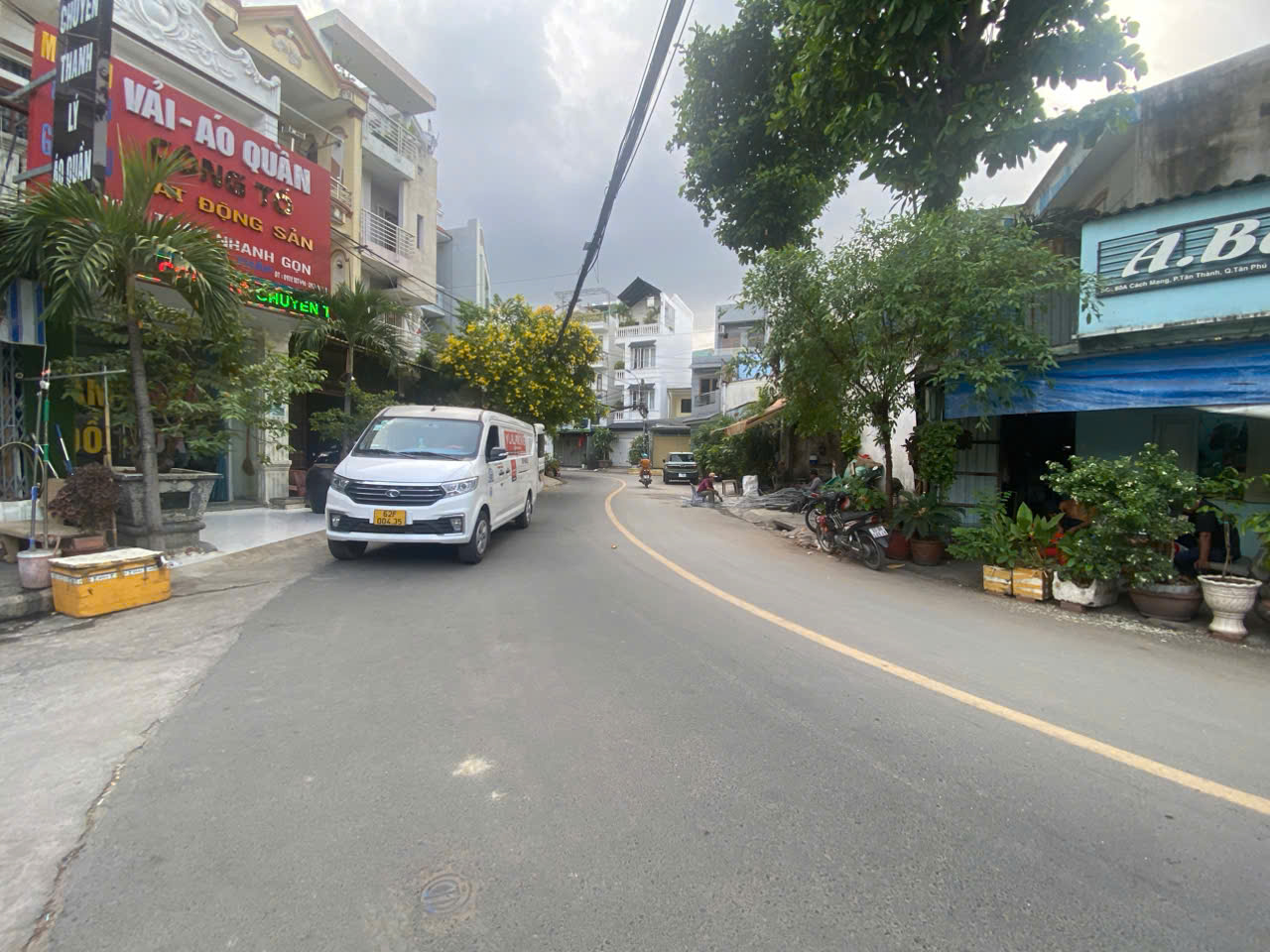 BÁN NHÀ 4M X 12M SÁT VƯỜN LÀI P. TÂN THÀNH SÁT HẺM XE HƠI NHỈNH 4 TỶ - Ảnh chính
