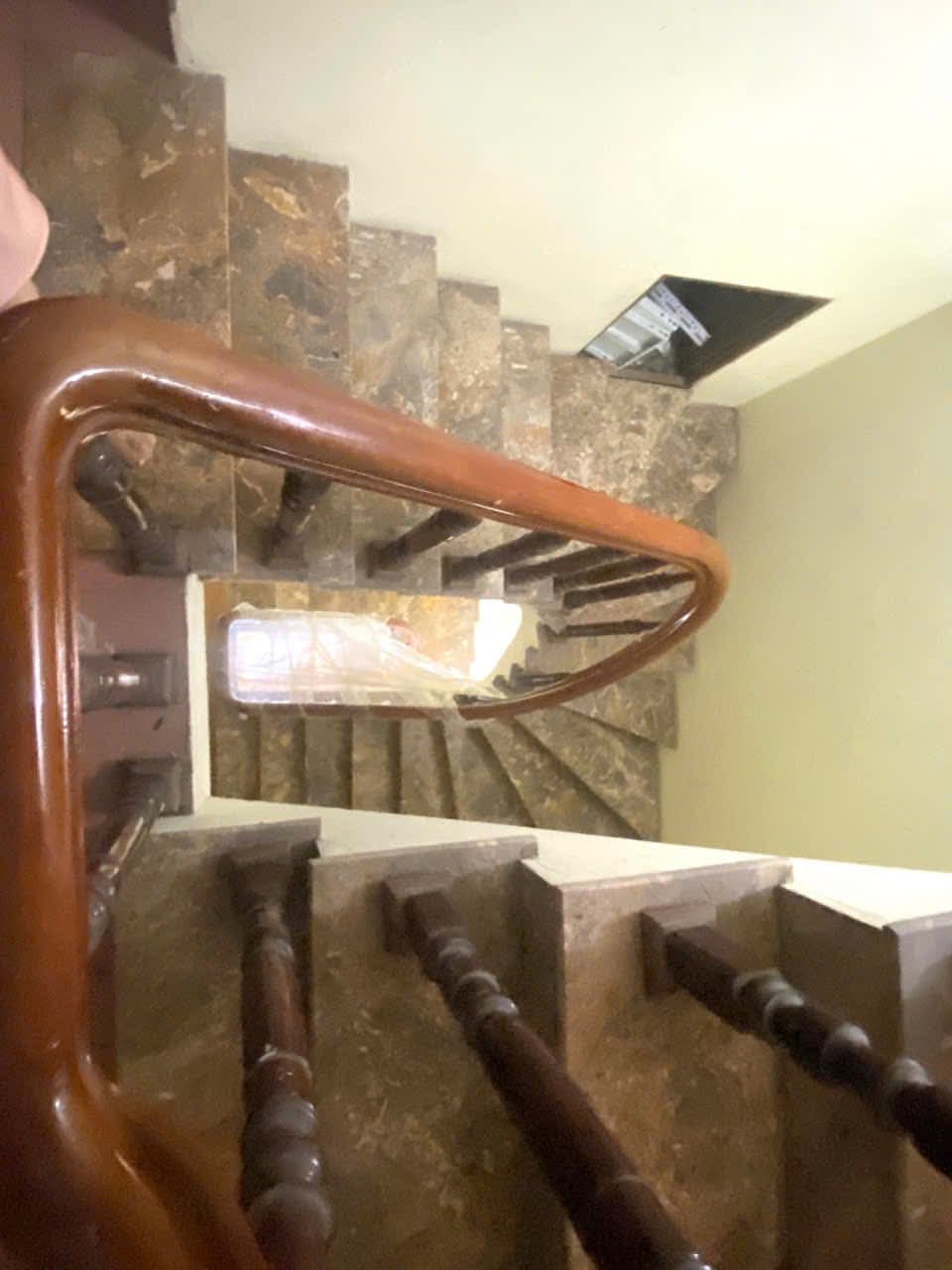 BÁN NHÀ NGÕ 337 PHẠM VĂN ĐỒNG, VỊ TRÍ ĐẸP Ô TÔ TRÁNH KINH DOANH. DT 54M2 GIÁ 15.8 TỶ - Ảnh 1